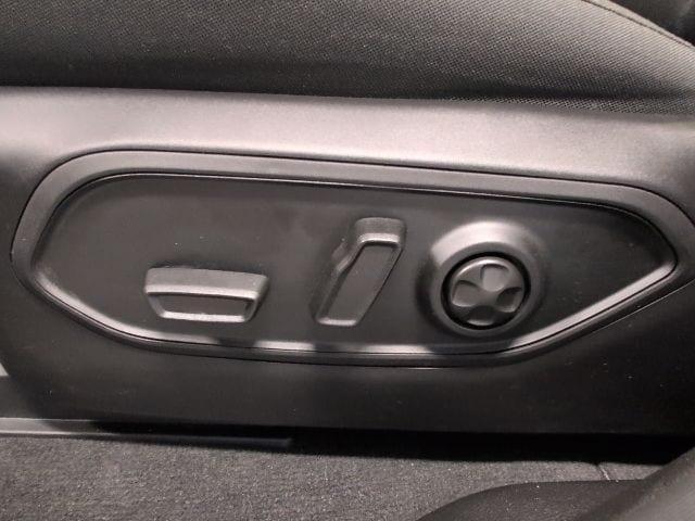 new 2026 Jeep Grand Cherokee car, priced at $46,075