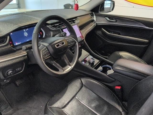 used 2023 Jeep Grand Cherokee car, priced at $27,899