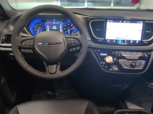 new 2026 Chrysler Pacifica car