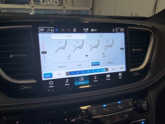 new 2026 Chrysler Pacifica car