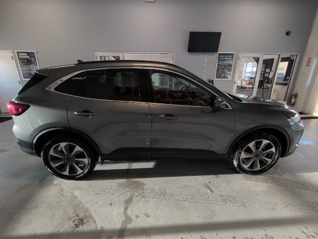 used 2024 Ford Escape car, priced at $25,899