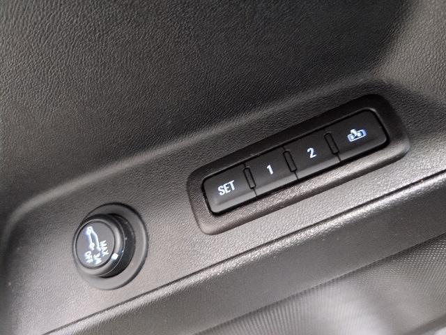 used 2022 Chevrolet Equinox car, priced at $24,994