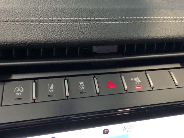 new 2026 Jeep Grand Cherokee car, priced at $54,995