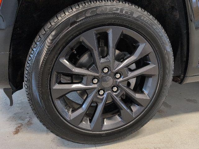 new 2026 Jeep Grand Cherokee car, priced at $54,995