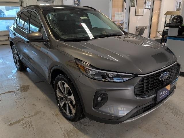 used 2024 Ford Escape car, priced at $25,899