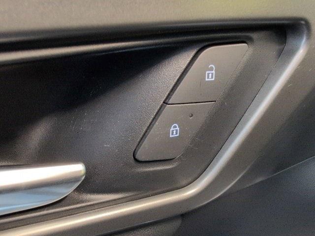 new 2026 Chevrolet Traverse car, priced at $43,690