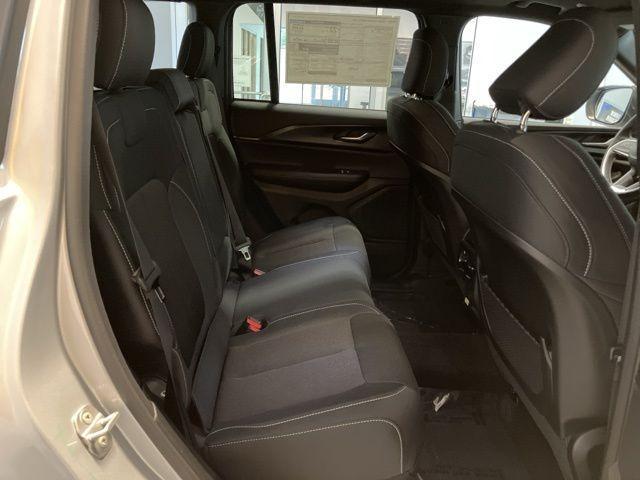 used 2025 Jeep Grand Cherokee car, priced at $35,938