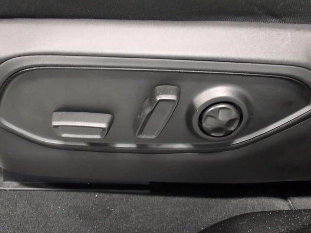 new 2026 Jeep Grand Cherokee car, priced at $45,480