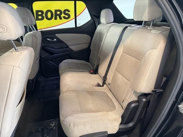 used 2023 Chevrolet Traverse car, priced at $24,498