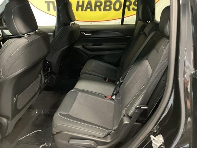 new 2025 Jeep Grand Cherokee L car, priced at $42,015