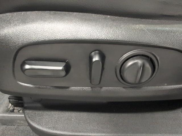 used 2021 Chevrolet Traverse car, priced at $26,999