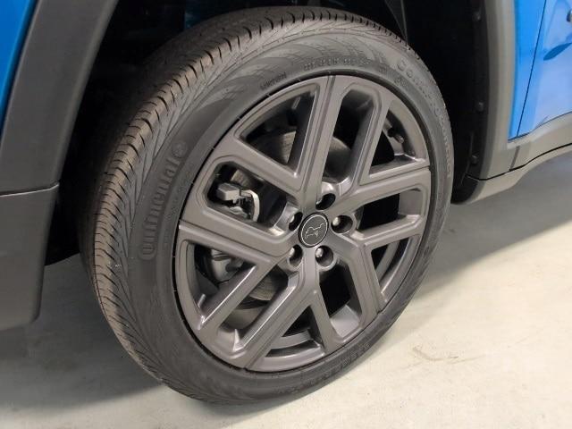 new 2026 Jeep Compass car, priced at $31,025