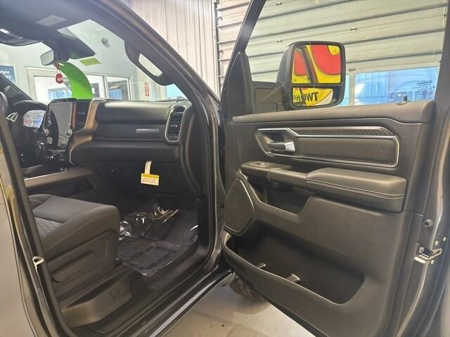 new 2026 Ram 1500 car, priced at $61,980