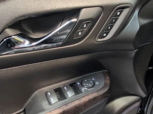 used 2021 GMC Acadia car, priced at $24,998