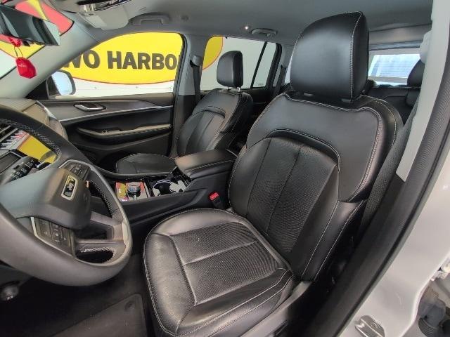 used 2023 Jeep Grand Cherokee car, priced at $29,994