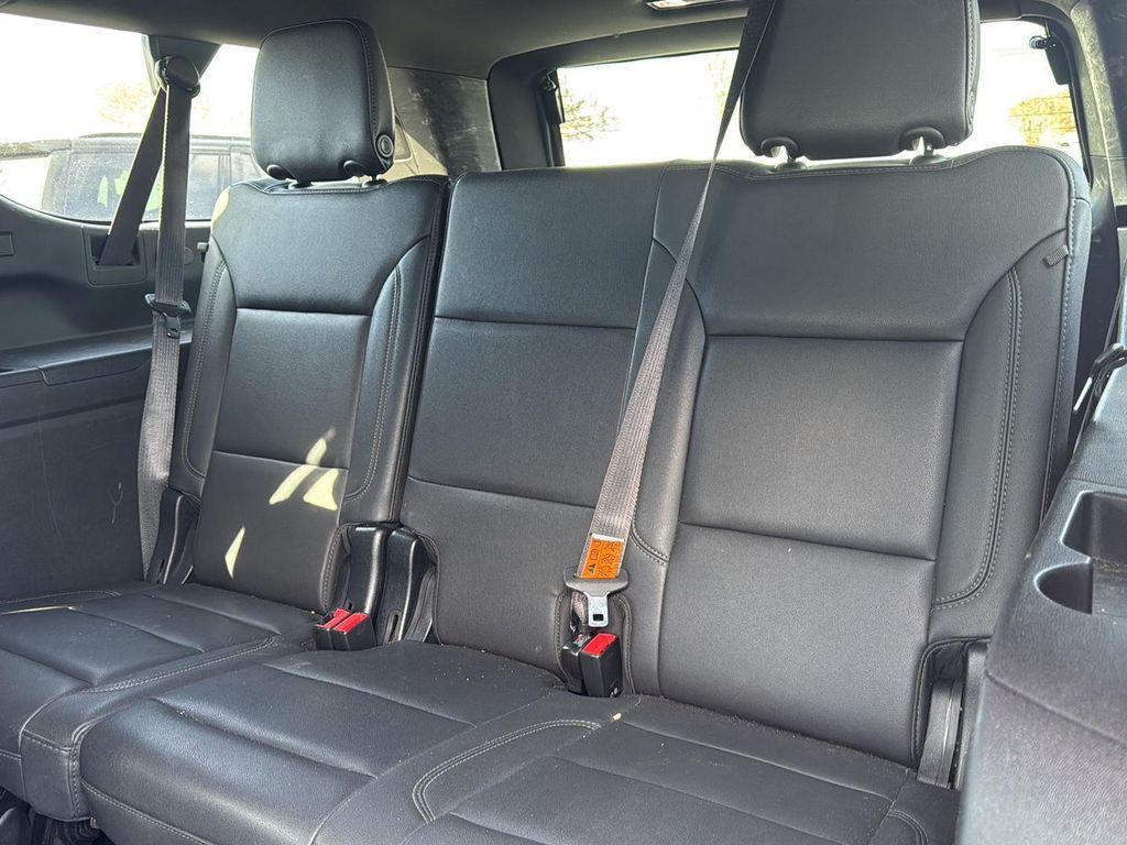 used 2022 Chevrolet Suburban car, priced at $21,995