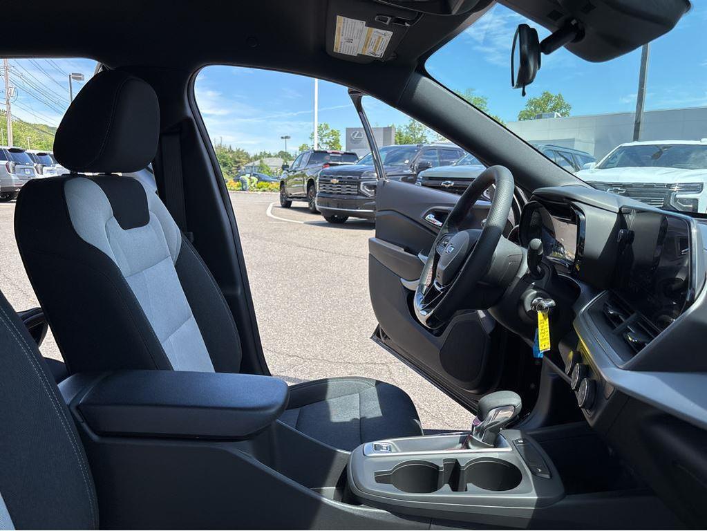 new 2026 Chevrolet Trax car, priced at $26,389