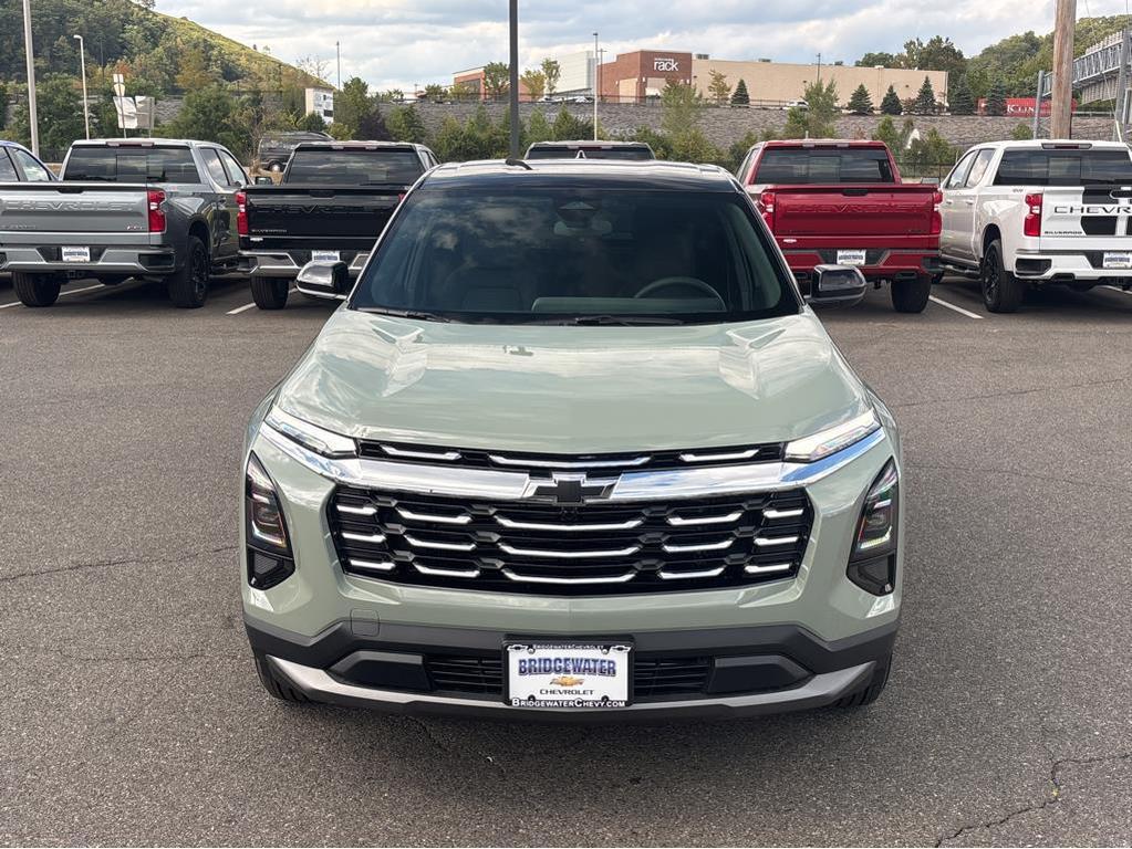 new 2026 Chevrolet Equinox car, priced at $31,995
