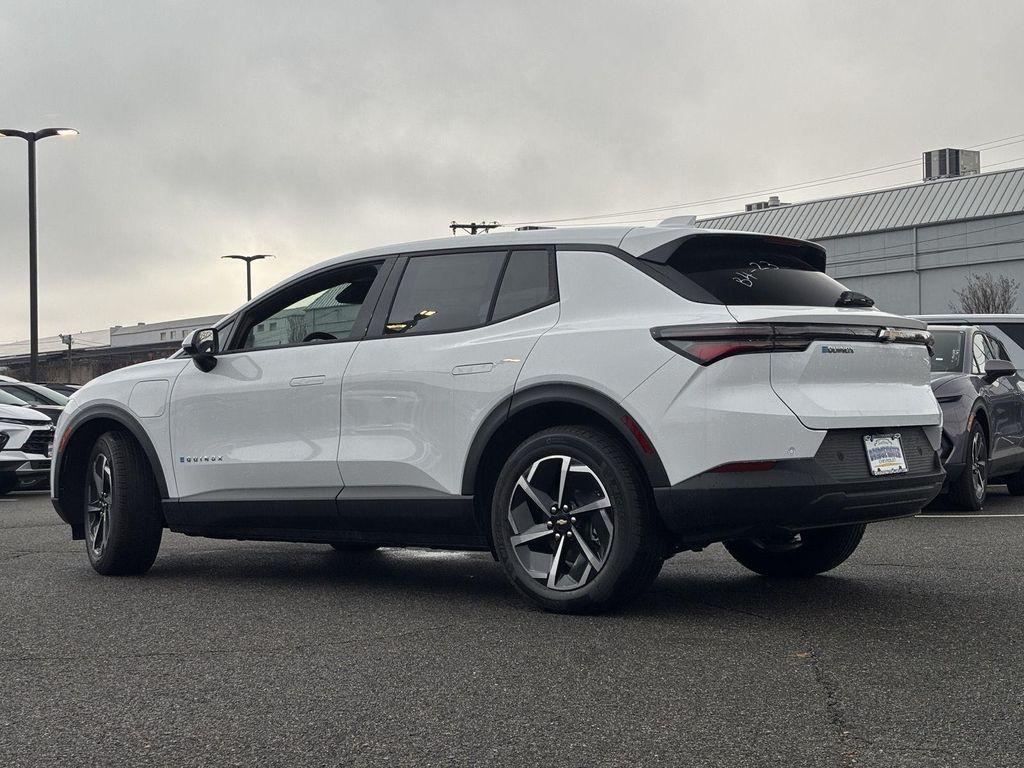 new 2026 Chevrolet Equinox EV car, priced at $29,245