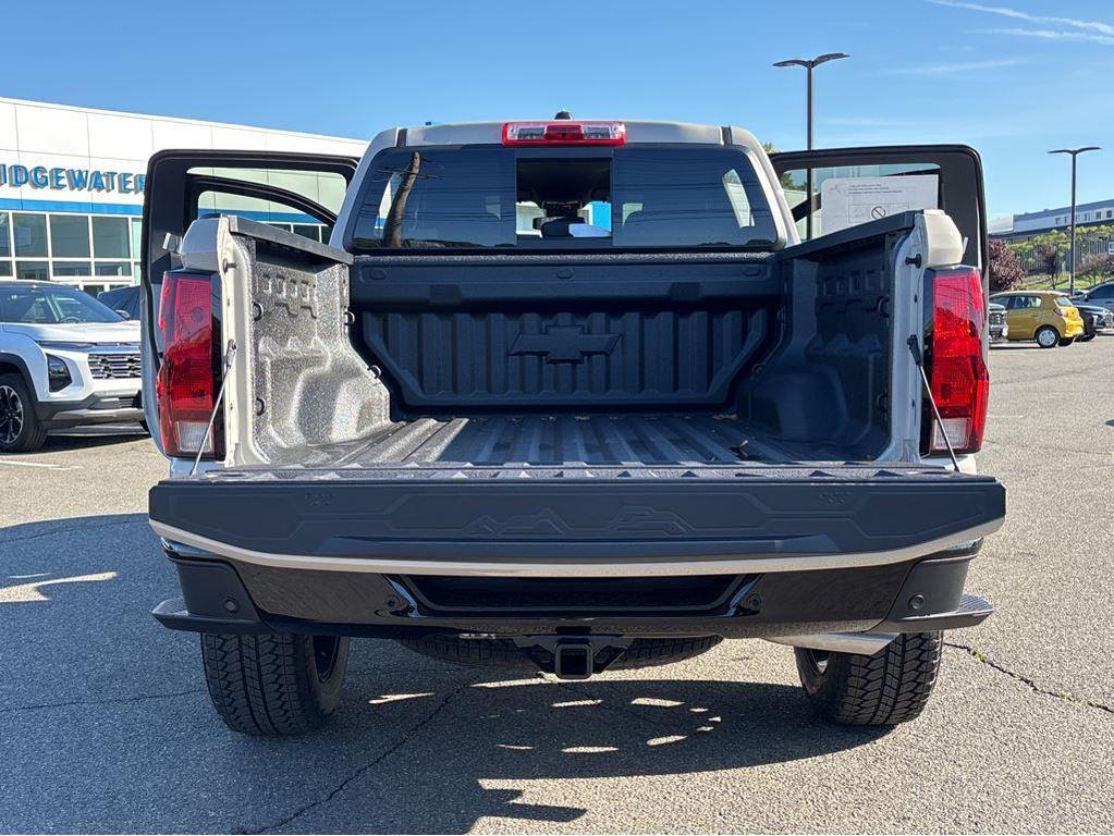 new 2026 Chevrolet Colorado car, priced at $43,019