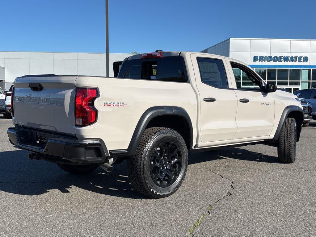new 2026 Chevrolet Colorado car, priced at $43,019