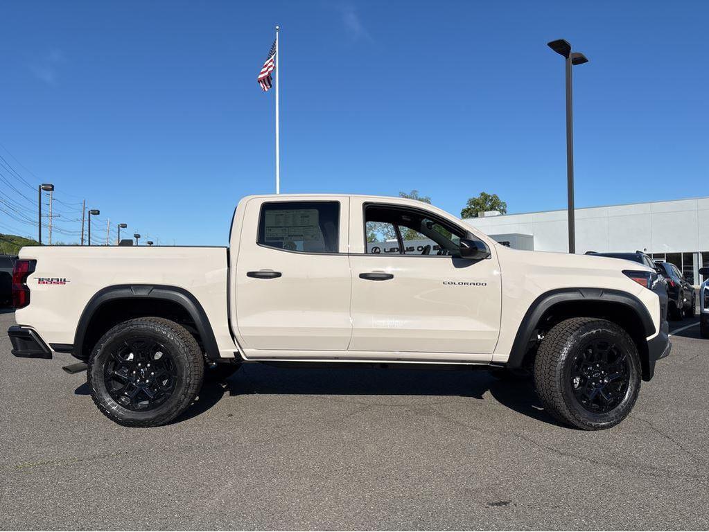 new 2026 Chevrolet Colorado car, priced at $43,019