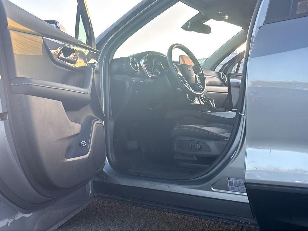 new 2025 Chevrolet Blazer car, priced at $37,926