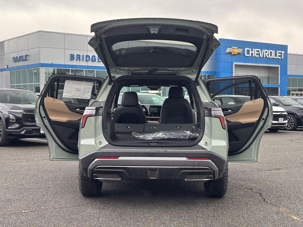 new 2026 Chevrolet Equinox car, priced at $37,615