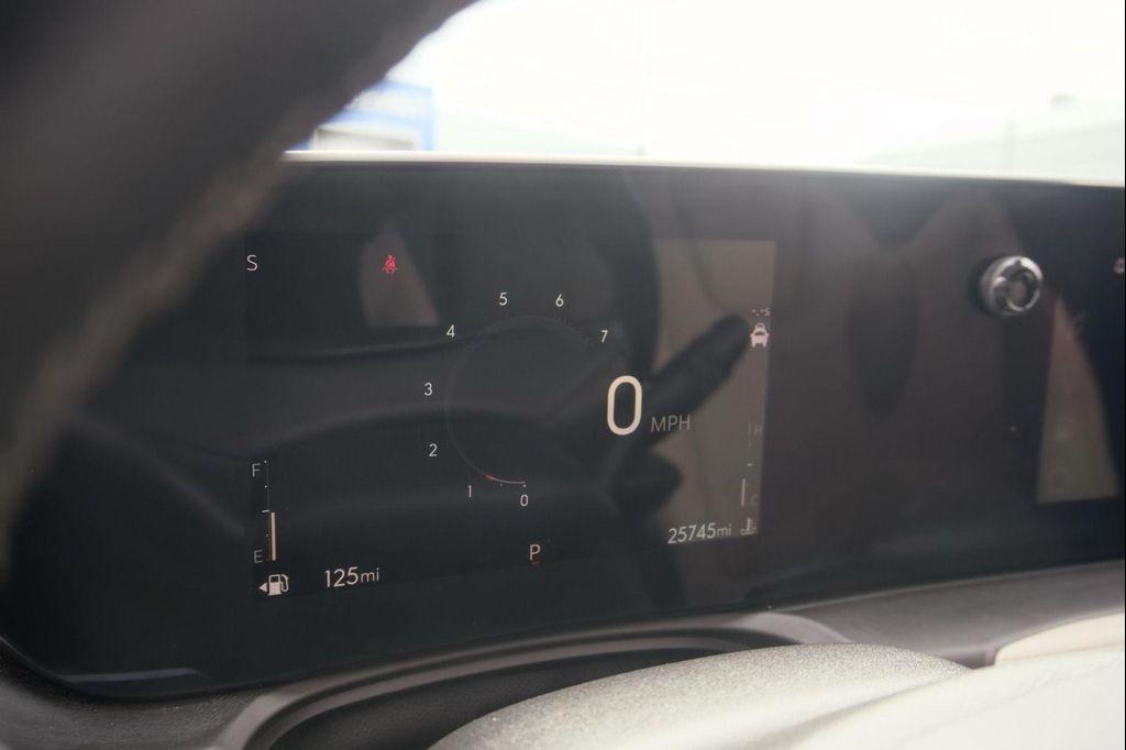 used 2024 Buick Encore GX car, priced at $21,900