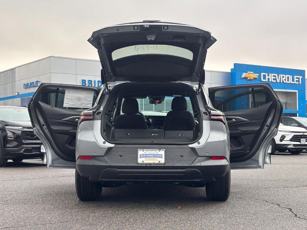 new 2026 Chevrolet Equinox EV car, priced at $29,245