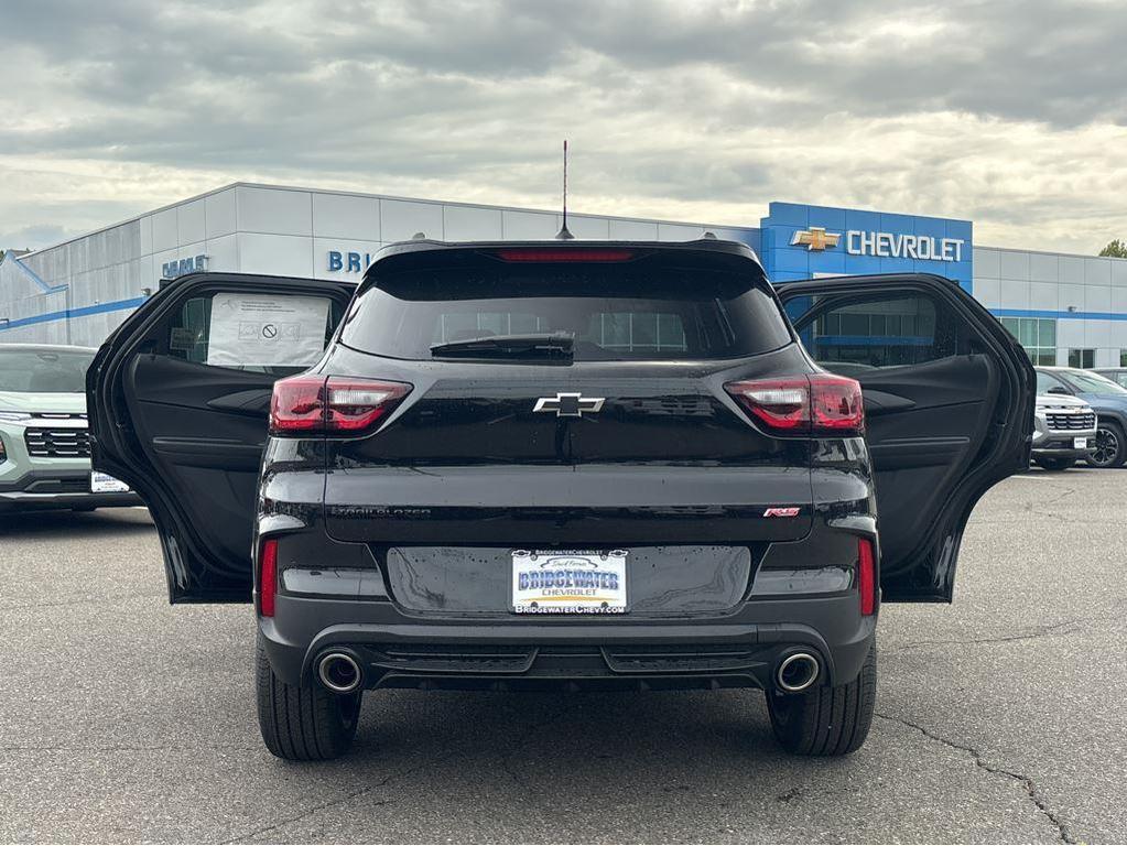 new 2026 Chevrolet TrailBlazer car, priced at $29,190