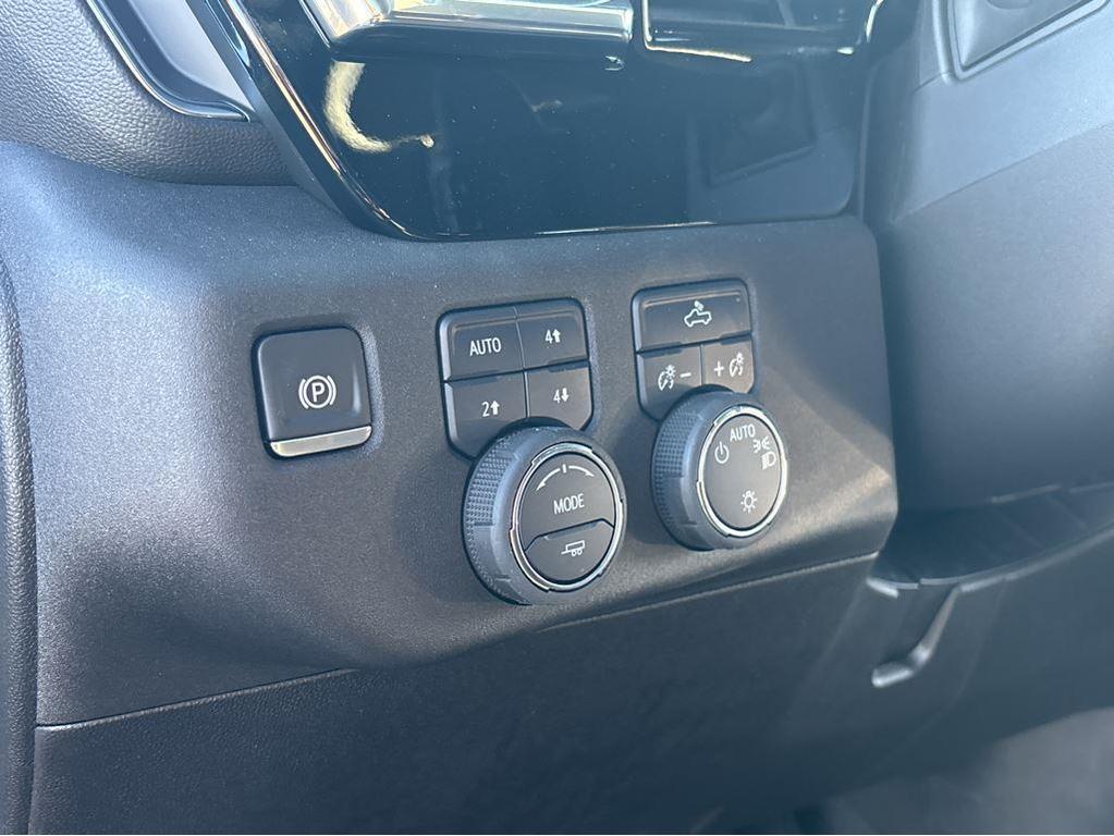 new 2025 Chevrolet Silverado 1500 car, priced at $55,545