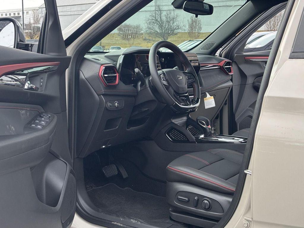 new 2026 Chevrolet TrailBlazer car, priced at $29,890