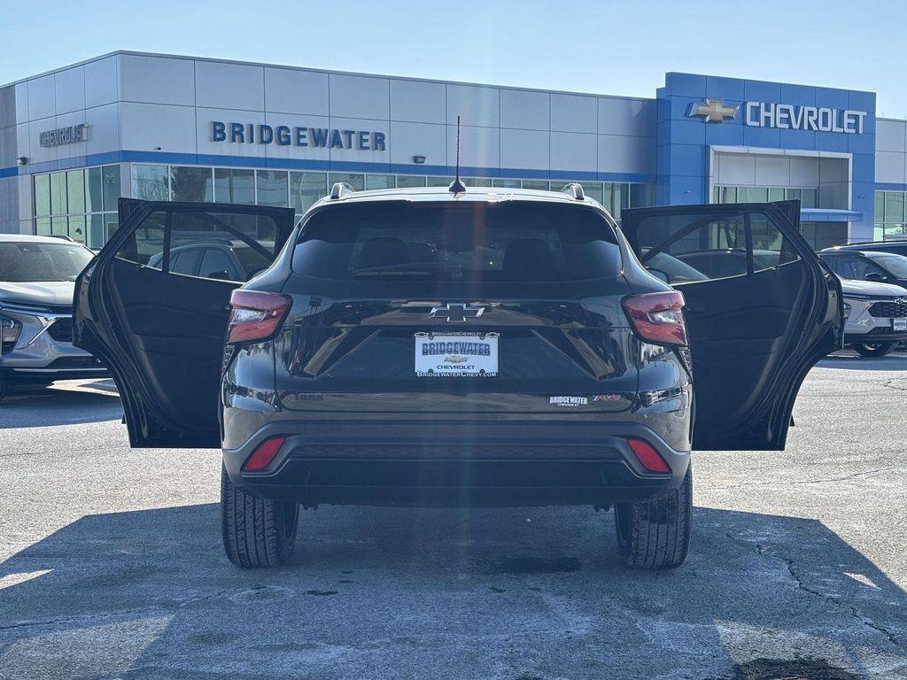 used 2024 Chevrolet Trax car, priced at $22,499