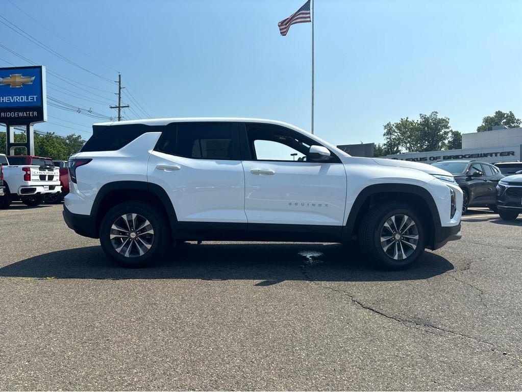 new 2026 Chevrolet Equinox car, priced at $34,045
