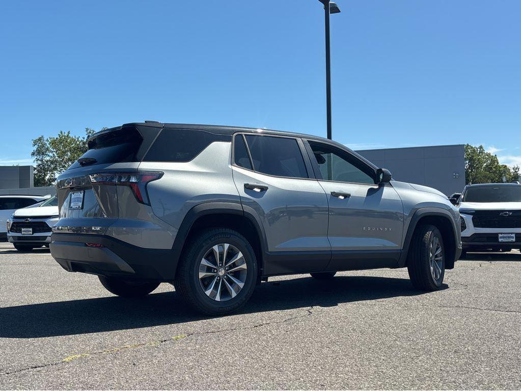 new 2026 Chevrolet Equinox car, priced at $32,815