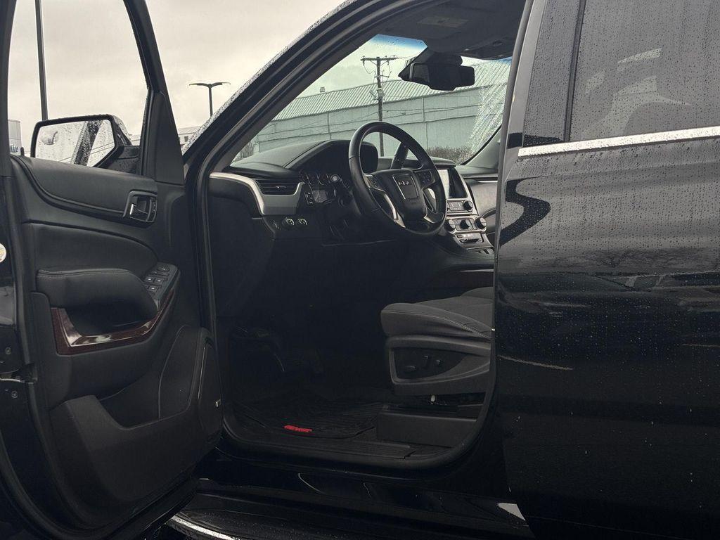 used 2017 GMC Yukon XL car, priced at $16,400