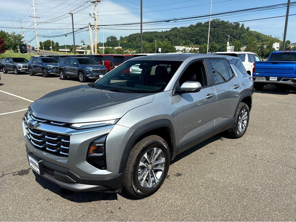 new 2026 Chevrolet Equinox car, priced at $32,320