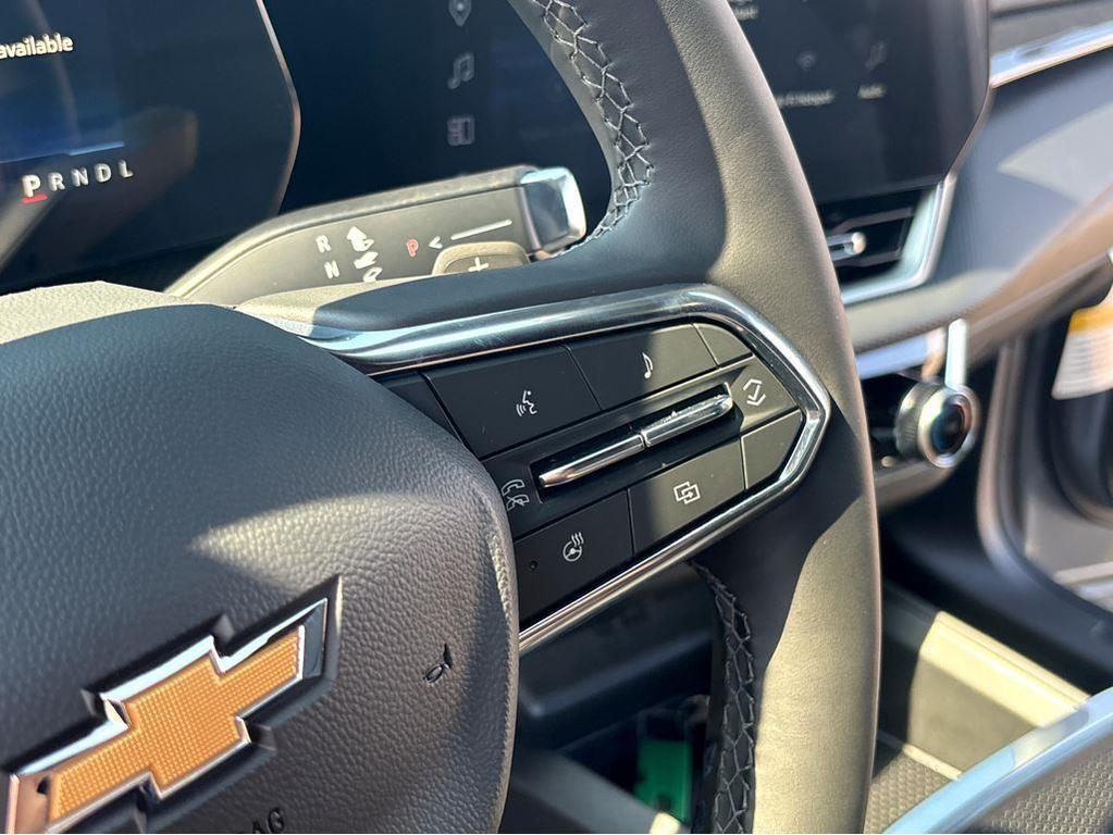 new 2026 Chevrolet Equinox car, priced at $32,320