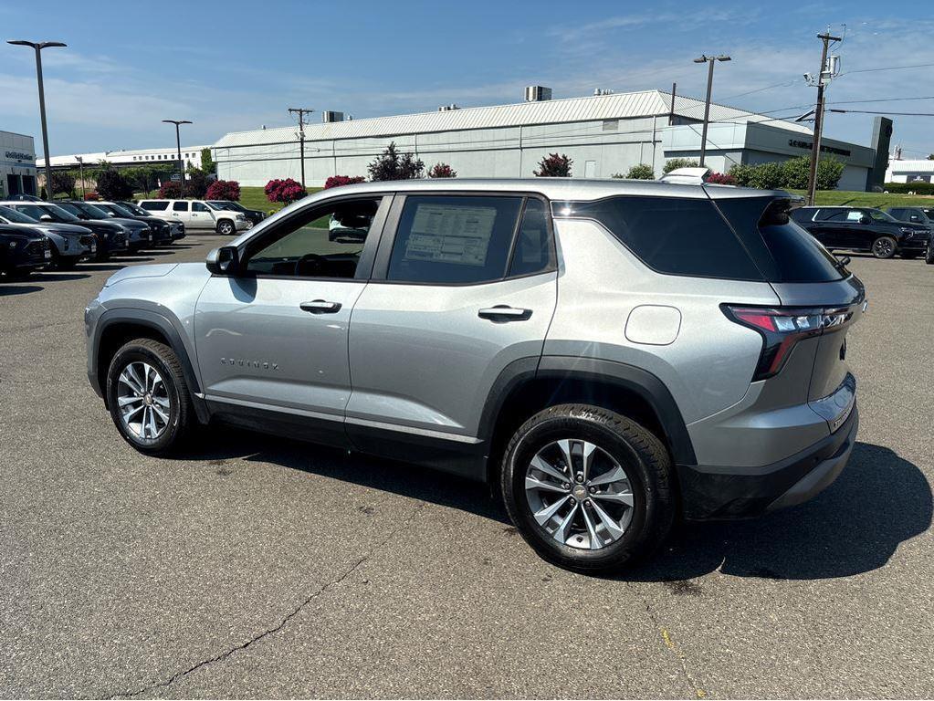 new 2026 Chevrolet Equinox car, priced at $32,320