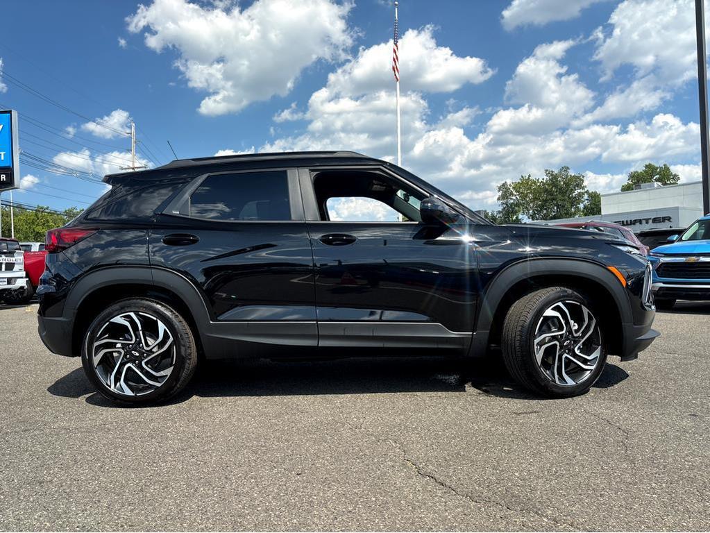 new 2026 Chevrolet TrailBlazer car, priced at $30,329