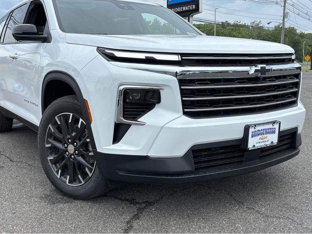 new 2026 Chevrolet Traverse car, priced at $49,789