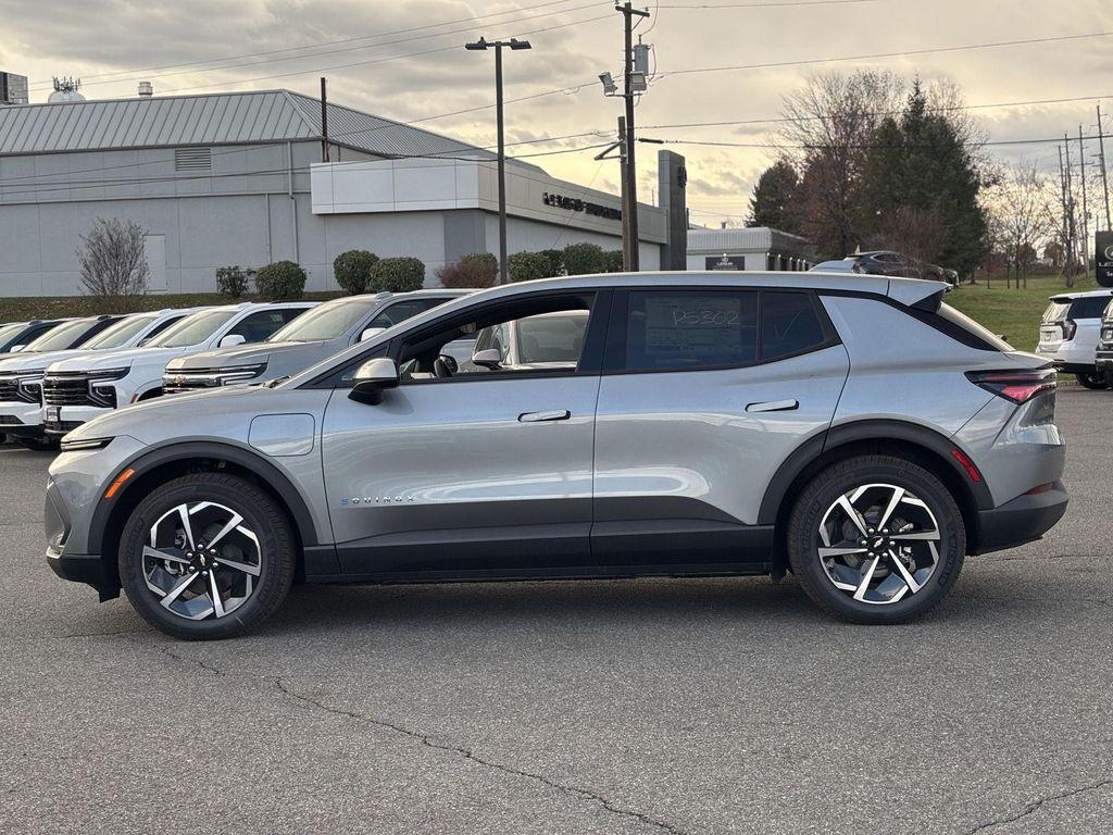 new 2026 Chevrolet Equinox EV car, priced at $29,245