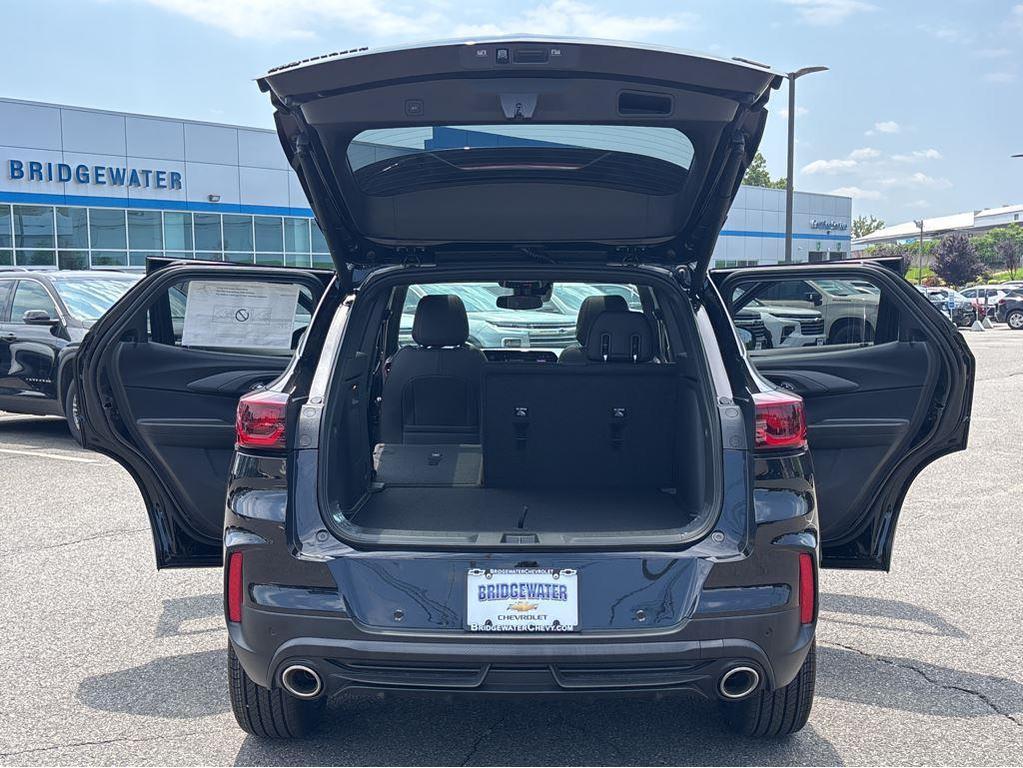 new 2026 Chevrolet TrailBlazer car, priced at $35,089