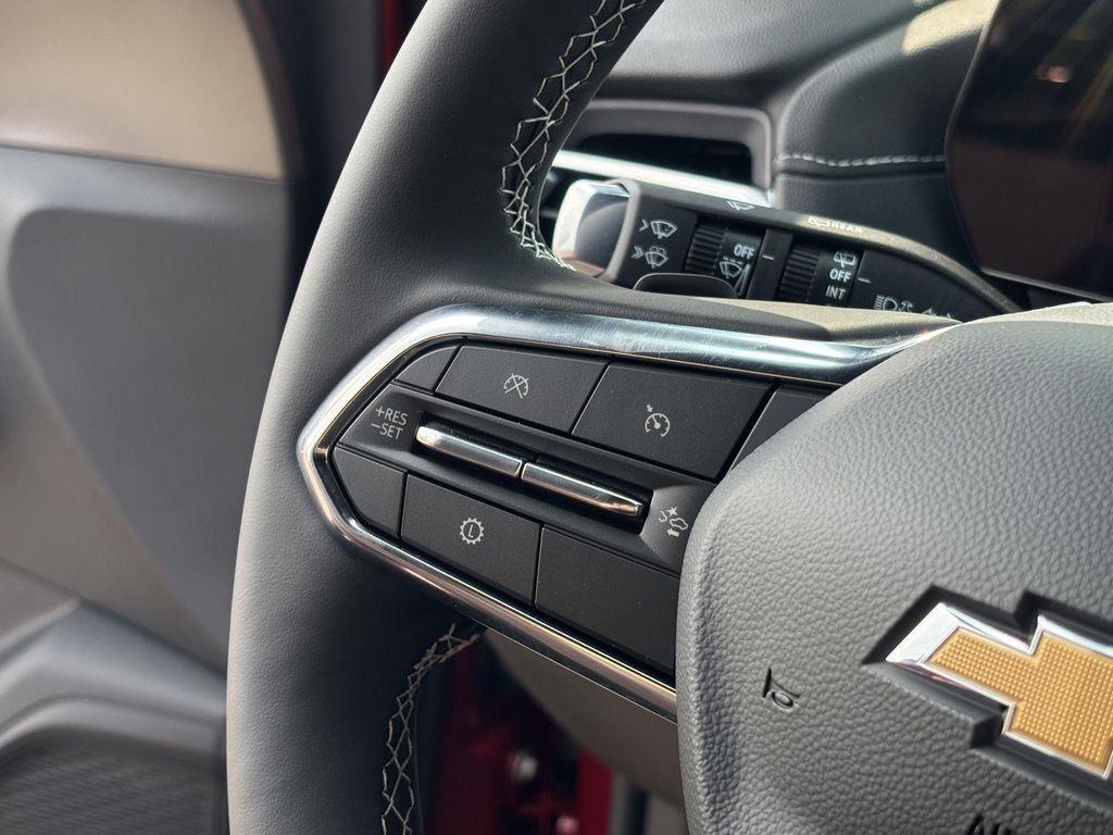 new 2026 Chevrolet Traverse car, priced at $47,710