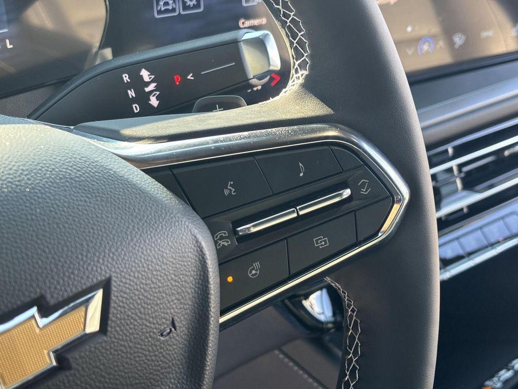 new 2026 Chevrolet Traverse car, priced at $44,717