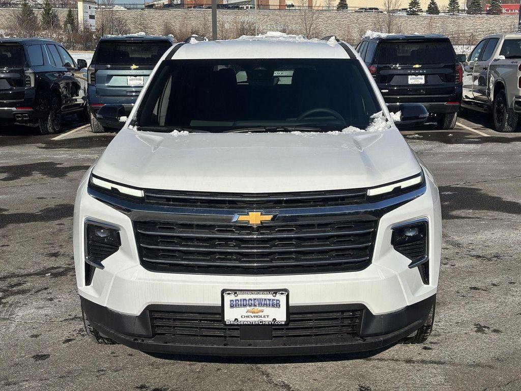 new 2026 Chevrolet Traverse car, priced at $44,717