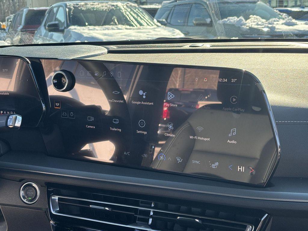 new 2026 Chevrolet Traverse car, priced at $44,717