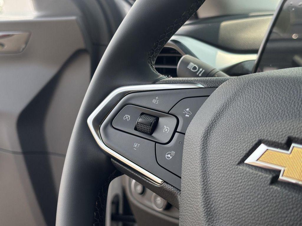 new 2026 Chevrolet TrailBlazer car, priced at $28,610