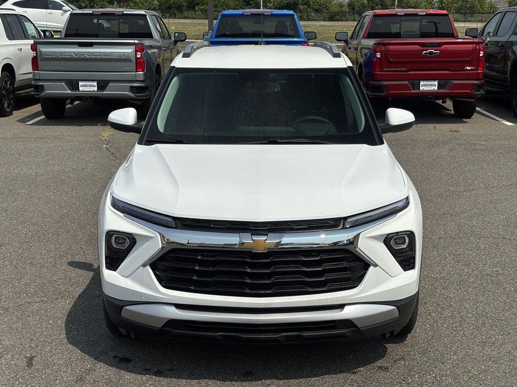 new 2026 Chevrolet TrailBlazer car, priced at $28,610